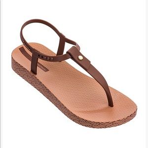 Ipanema Plush Weave Thong Sandal